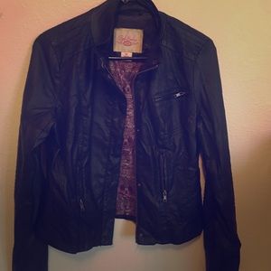 Leather Jacekt